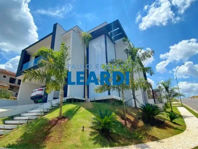 Casa de Condomínio com 3 Quartos para venda ou aluguel, 307m² no Roncáglia, Valinhos