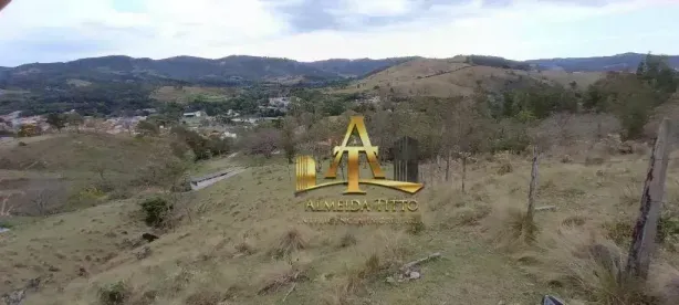 Fazenda/Sítio com 4 Quartos à venda, 380m² no Jardim Brasil, Amparo