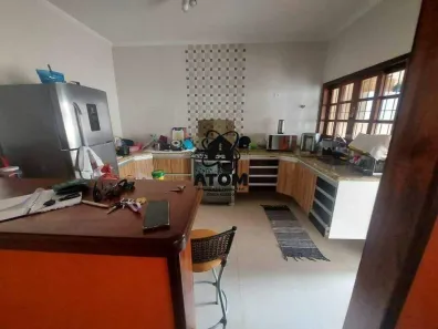 Casa com 2 Quartos à venda, 178m² no Residencial Portal da Mantiqueira, Taubaté
