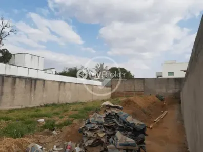 Lote/Terreno à venda, 524m² no Jardim Karaíba, Uberlândia