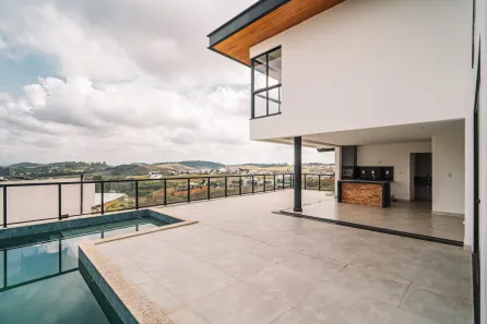Casa de Condomínio com 4 Quartos à venda, 309m² no São Pedro, Juiz de Fora