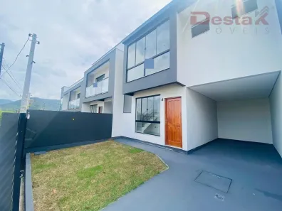 Casa com 3 Quartos à venda, 108m² no Forquilhas, São José