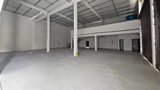 Galpão/Depósito/Armazém para alugar, 575m² no Nova Esperança, Balneário Camboriú