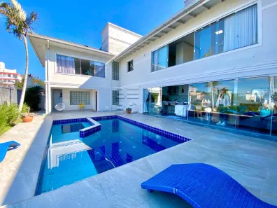 Casa com 5 Quartos à venda, 330m² no Coqueiros, Florianópolis