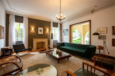 Casa com 4 Quartos para venda ou aluguel, 400m² no Pacaembu, São Paulo