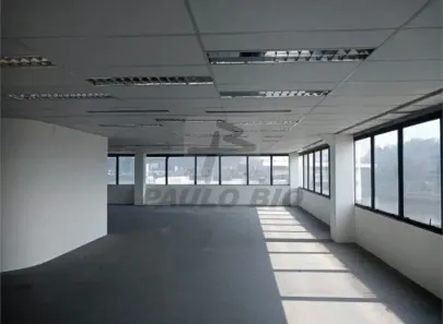 Ponto Comercial para alugar, 338m² no Vila Anastácio, São Paulo