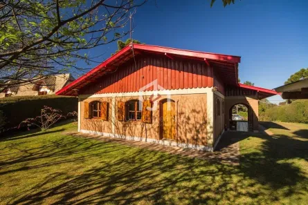 Casa com 3 Quartos à venda, 192m² no Vila Siomara, Campos do Jordão