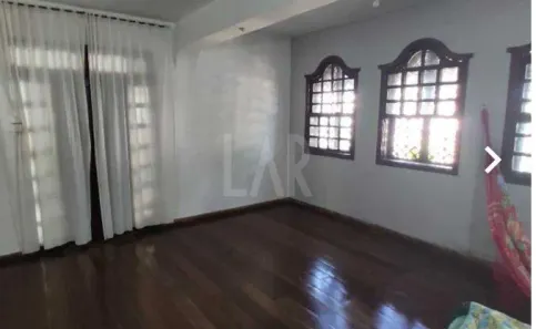 Casa com 8 Quartos à venda, 350m² no Sagrada Família, Belo Horizonte