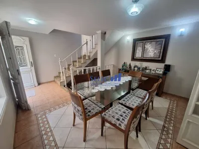 Casa com 3 Quartos à venda, 200m² no Vila de Vecchi, Jundiaí