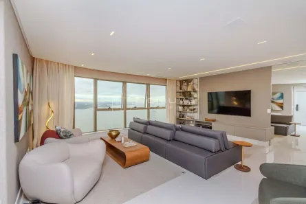 Apartamento com 4 Quartos para alugar, 255m² no Centro, Balneário Camboriú