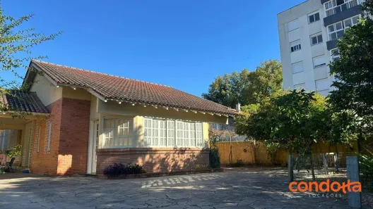 Casa com 4 Quartos para alugar, 150m² no Camaquã, Porto Alegre