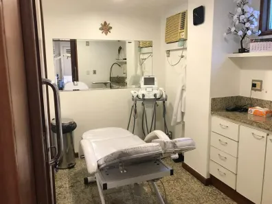 Sala Comercial para alugar, 65m² no Nazaré, Belém