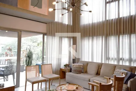 Apartamento com 2 Quartos à venda, 136m² no Vila Pompéia, São Paulo