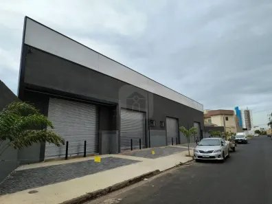 Ponto Comercial para alugar, 125m² no Jardim Europa, Uberlândia