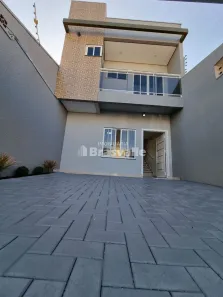 Sobrado com 3 Quartos à venda, 100m² no Santos Dumont, Cascavel