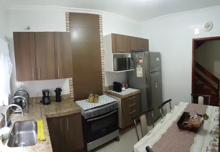 Casa com 2 Quartos à venda, 200m² no Califórnia da Barra, Barra do Piraí