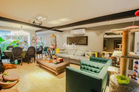 Casa com 3 Quartos à venda, 200m² no Vila Nova Conceição, São Paulo