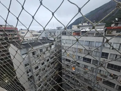 Apartamento com 2 Quartos à venda, 65m² no Copacabana, Rio de Janeiro
