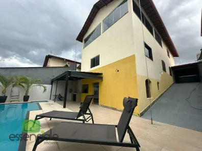 Casa com 5 Quartos à venda, 350m² no Alvorada, Contagem