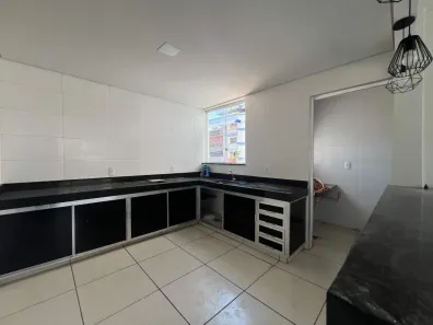 Apartamento com 5 Quartos para alugar, 147m² no São José, Divinópolis