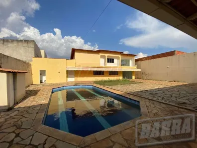 Casa com 7 Quartos à venda, 560m² no Taguatinga Sul, Brasília