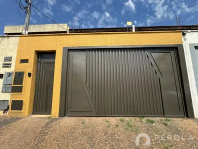 Sobrado com 4 Quartos para alugar, 212m² no Jardim Planalto, Goiânia
