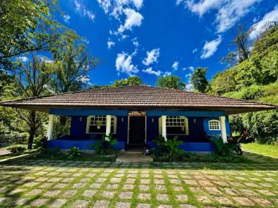 Fazenda/Sítio com 5 Quartos à venda, 10m² no Araras, Petrópolis