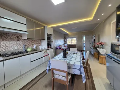 Casa com 2 Quartos à venda, 146m² no São Francisco, Farroupilha
