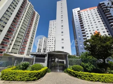 Apartamento com 2 Quartos para alugar, 53m² no Cristo Rei, Curitiba