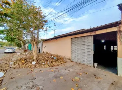 Casa com 3 Quartos à venda, 150m² no Setor Urias Magalhães, Goiânia