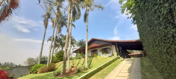 Fazenda/Sítio com 4 Quartos à venda, 366m² no Jardim Leonor, Itatiba