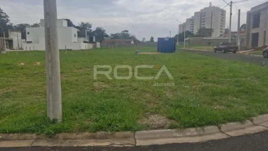 Lote/Terreno à venda, 130m² no Parque dos Timburis, São Carlos