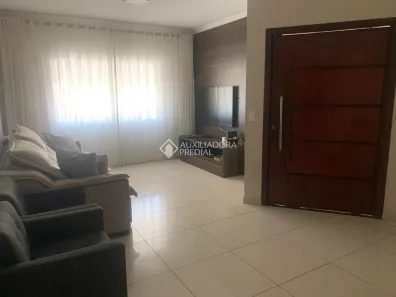 Sobrado com 3 Quartos para alugar, 175m² no Jardim Stella, Santo André