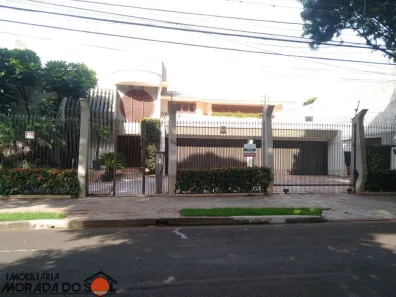Sobrado com 6 Quartos para alugar, 910m² no Zona 02, Maringá