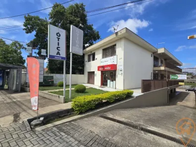 Sala Comercial para alugar, 72m² no Xaxim, Curitiba