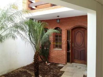 Sobrado com 3 Quartos à venda, 273m² no Vila Nivi, São Paulo