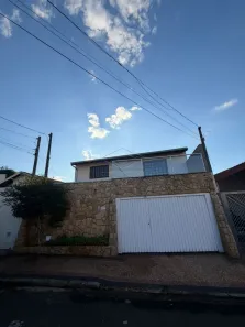 Sobrado com 3 Quartos à venda, 228m² no Núcleo Eldorado, Bauru