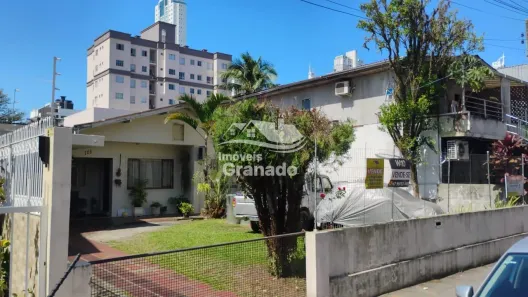 Casa com 2 Quartos à venda, 273m² no Nações, Balneário Camboriú