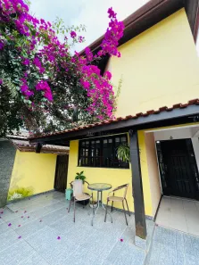 Casa com 2 Quartos à venda, 111m² no Indaiá, Caraguatatuba
