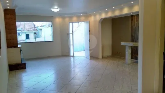 Sobrado com 3 Quartos para alugar, 220m² no Jardim São Paulo(Zona Norte), São Paulo