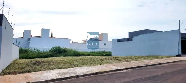 Lote/Terreno à venda, 250m² no Jardim Cardinalli, São Carlos
