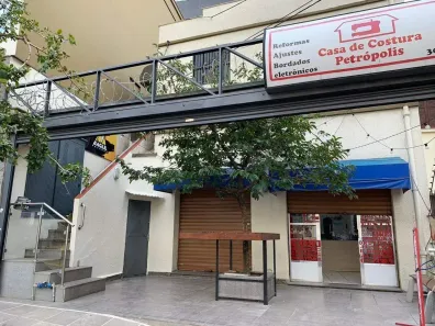 Ponto Comercial para alugar, 110m² no Petrópolis, Porto Alegre