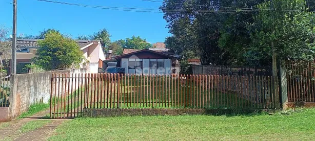Lote/Terreno à venda, 402m² no Canadá, Cascavel