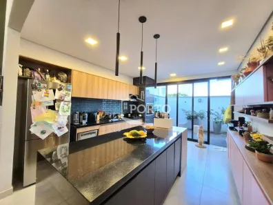 Casa de Condomínio com 3 Quartos para alugar, 140m² no Taquaral, Piracicaba
