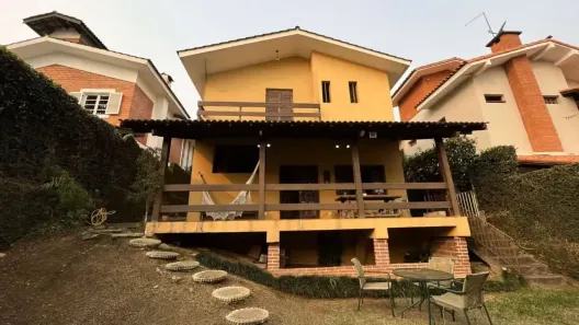 Casa de Condomínio com 3 Quartos para alugar, 324m² no San Diego Park, Cotia