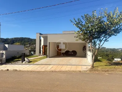 Casa com 4 Quartos à venda, 232m² no Forquilhas, São José