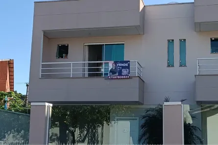 Sobrado com 3 Quartos à venda, 105m² no Varzea, Itapema