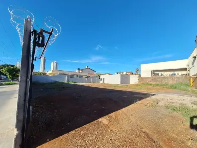 Lote/Terreno para alugar, 861m² no Setor Oeste, Goiânia