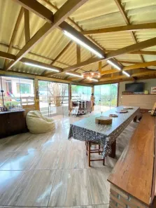Casa com 4 Quartos à venda, 210m² no Colônia Dona Luíza, Ponta Grossa