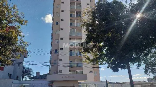 Apartamento com 3 Quartos para alugar, 86m² no Morada da Colina, Uberlândia